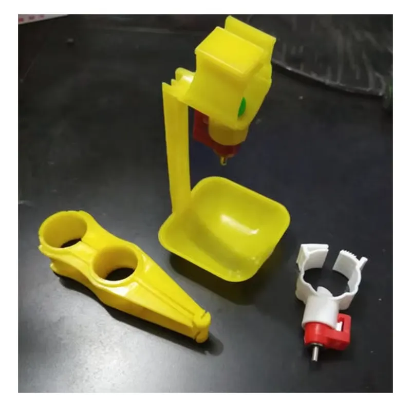 Abbeveratoio Automatico a Nast - Chicken Nipple Drinker recensione e prezzo